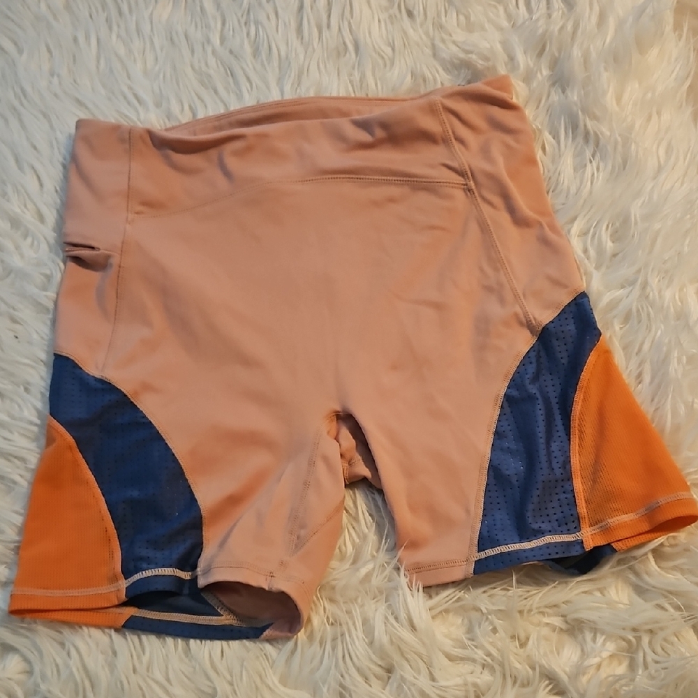 Fabletics Peach Active Performance Bike Shorts wi… - image 1